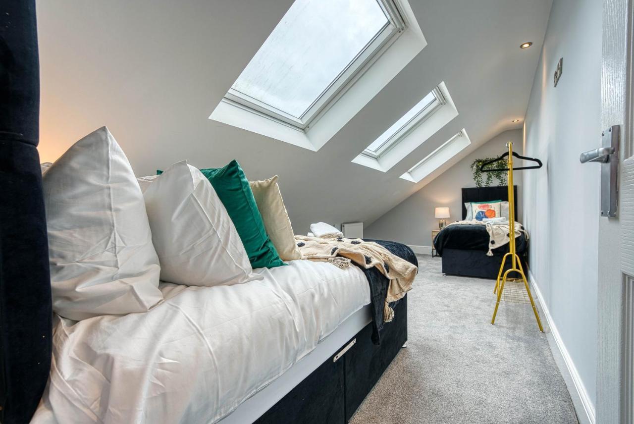 Spacious Nottingham Abode - Sleeps 16 Екстер'єр фото