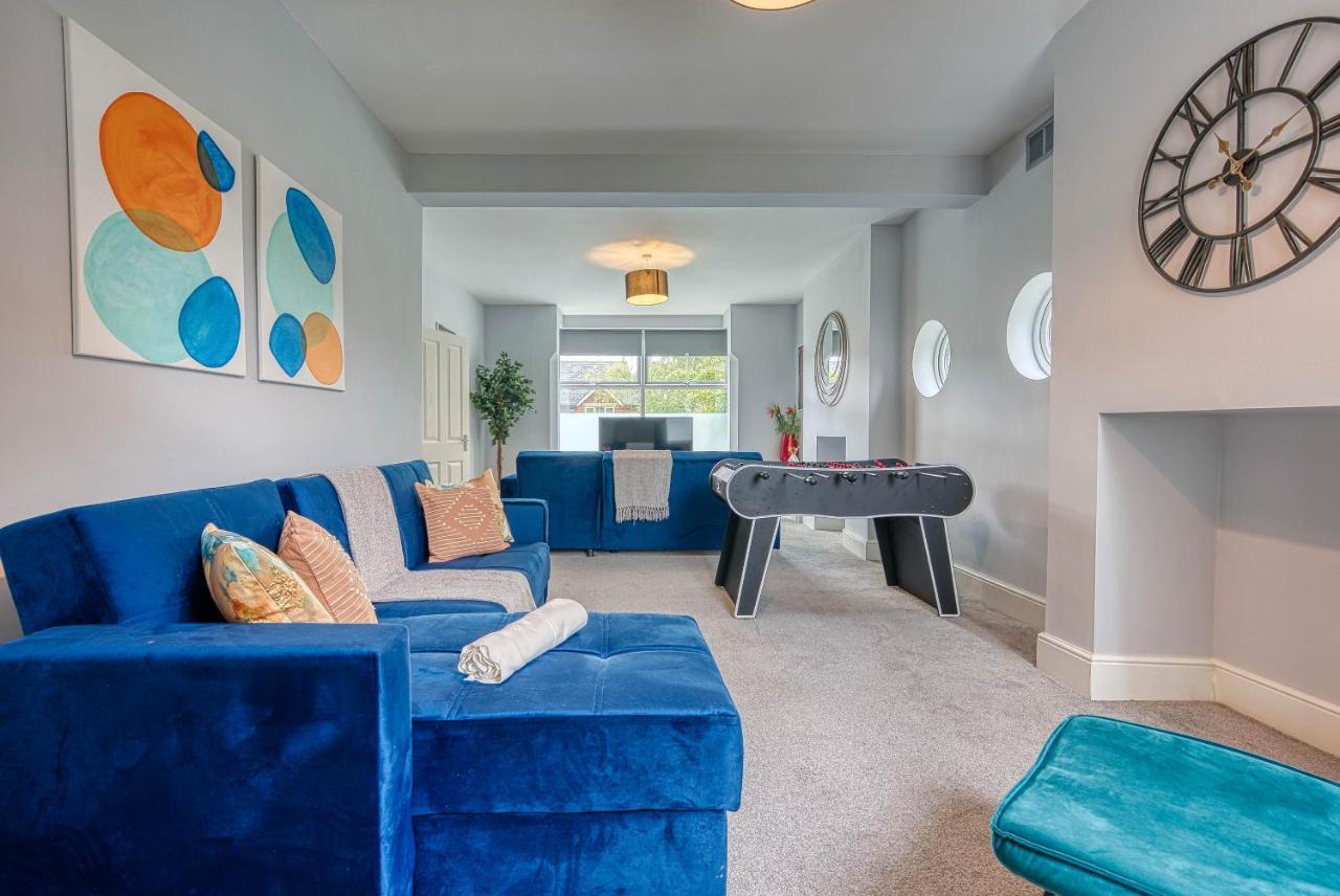 Spacious Nottingham Abode - Sleeps 16 Екстер'єр фото