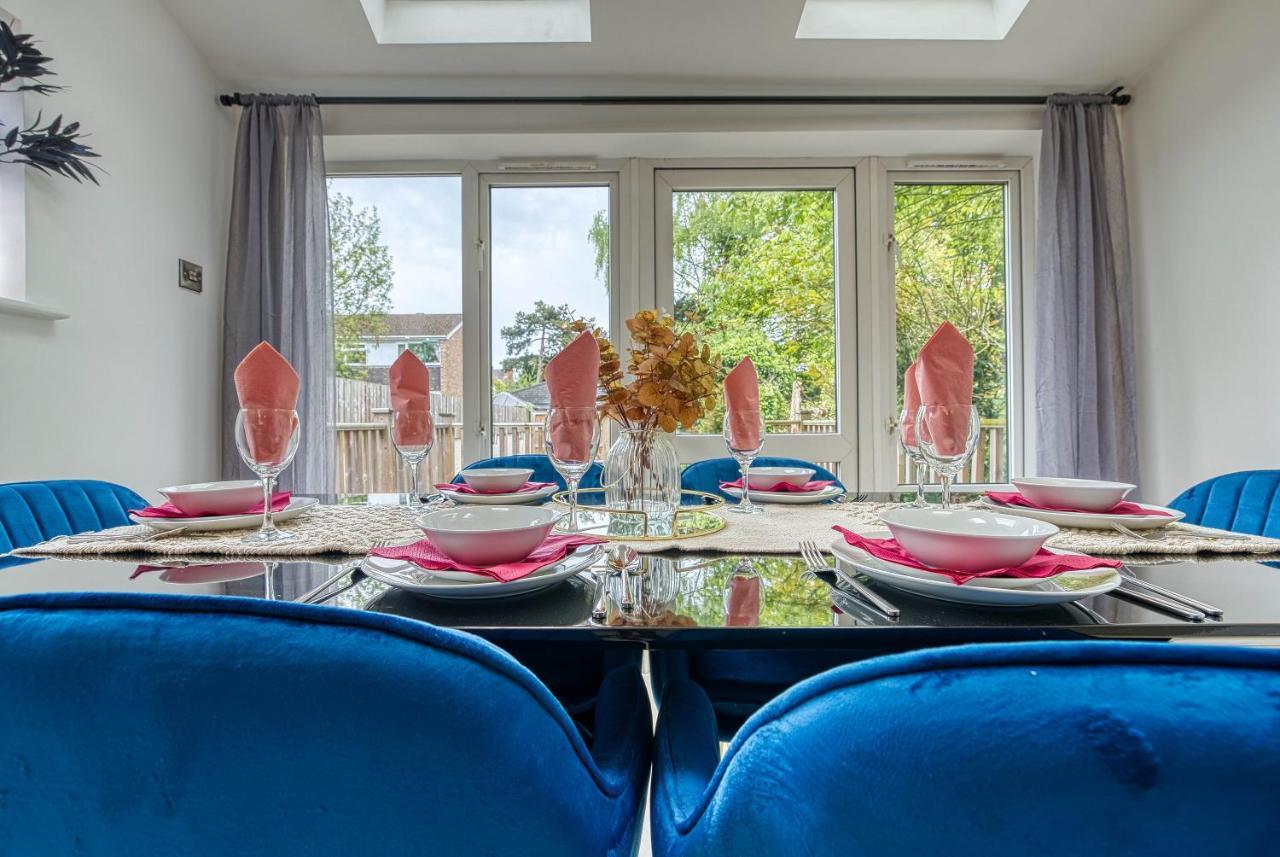 Spacious Nottingham Abode - Sleeps 16 Екстер'єр фото